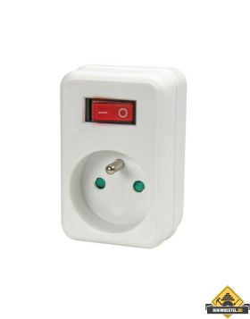 Stekkeradapter met schakelaar en 1 stopcontact - penaarde