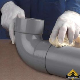 Hoe leg ik een afvoer aan?