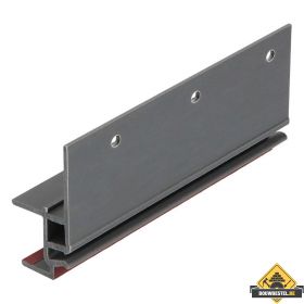 Keralit dakrandmontageprofiel 17mm Wijnrood - Classic (met houtnerf) 600 cm