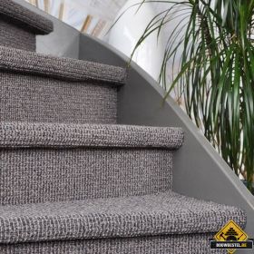 Trap bekleden met tapijt